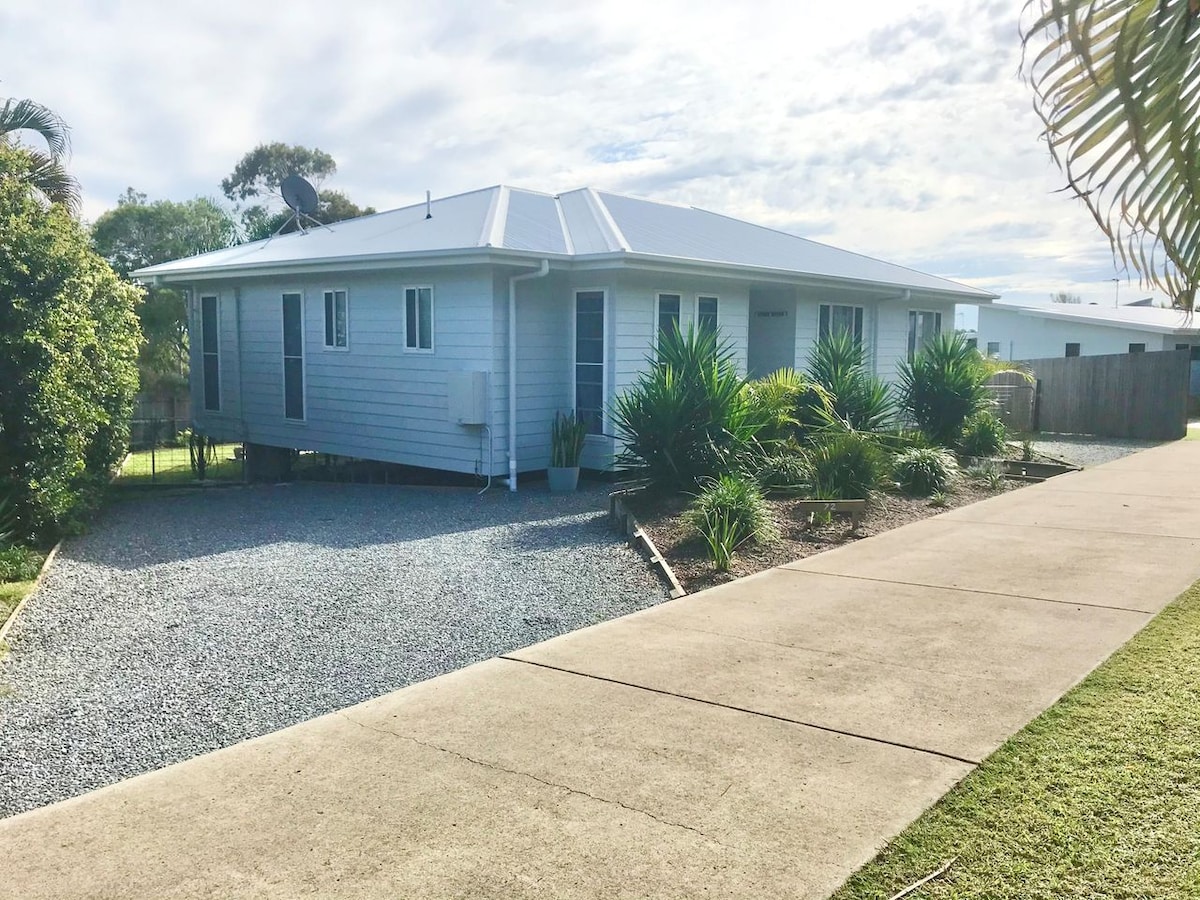 72 Bombala Crescent