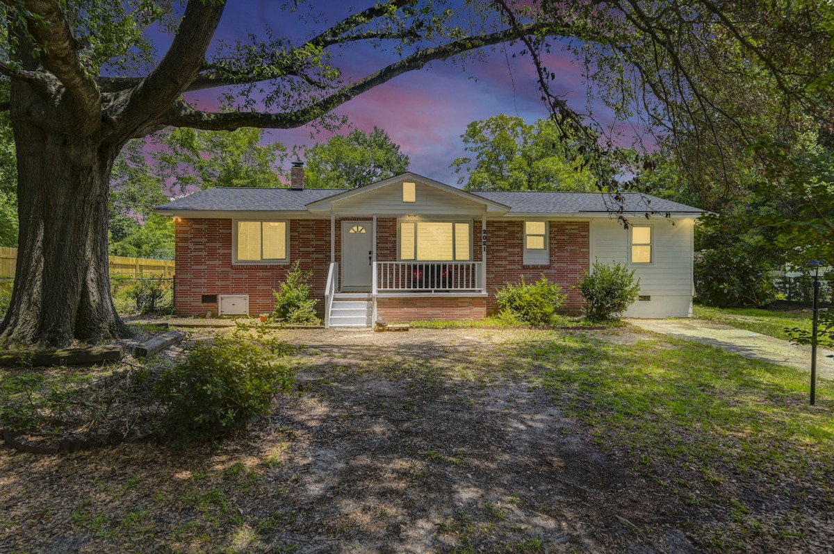 3BR Cayce| Entire House | Sleeps 9