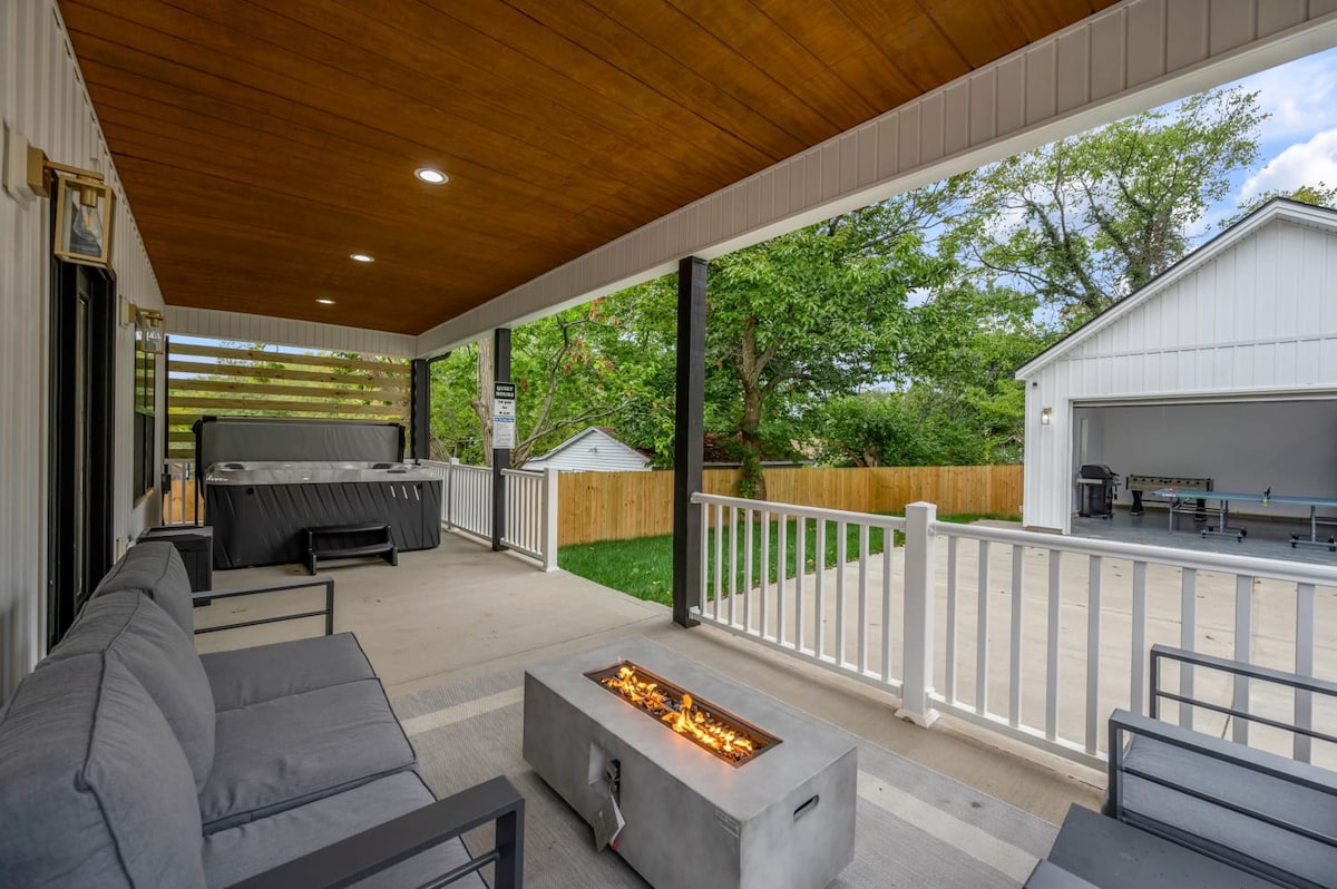 Hot Tub | Close to Downtown | Game Room | Fire Pit