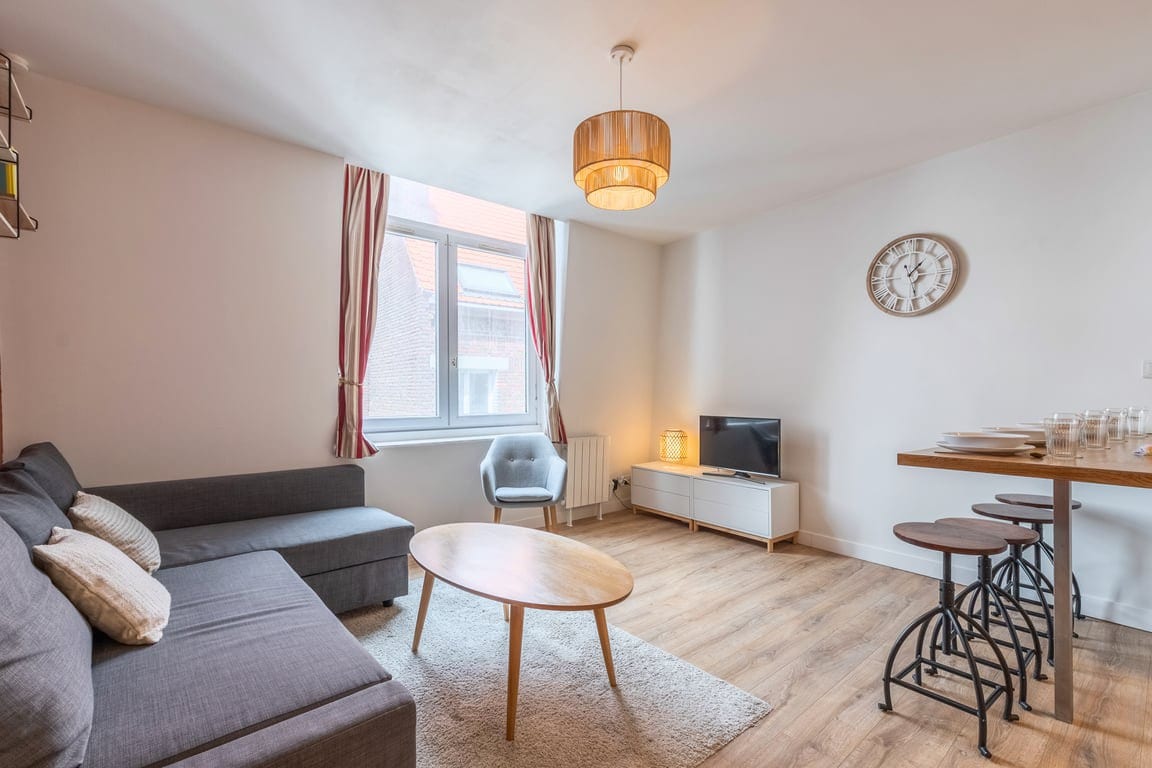 2-bedroom flat in the centre of Lille.
