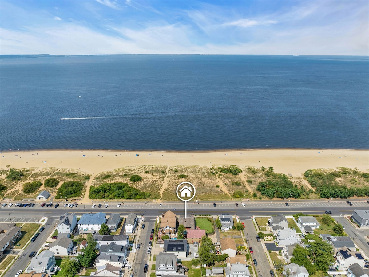 Beachfront, Historic, Woodwork, Amusement Park