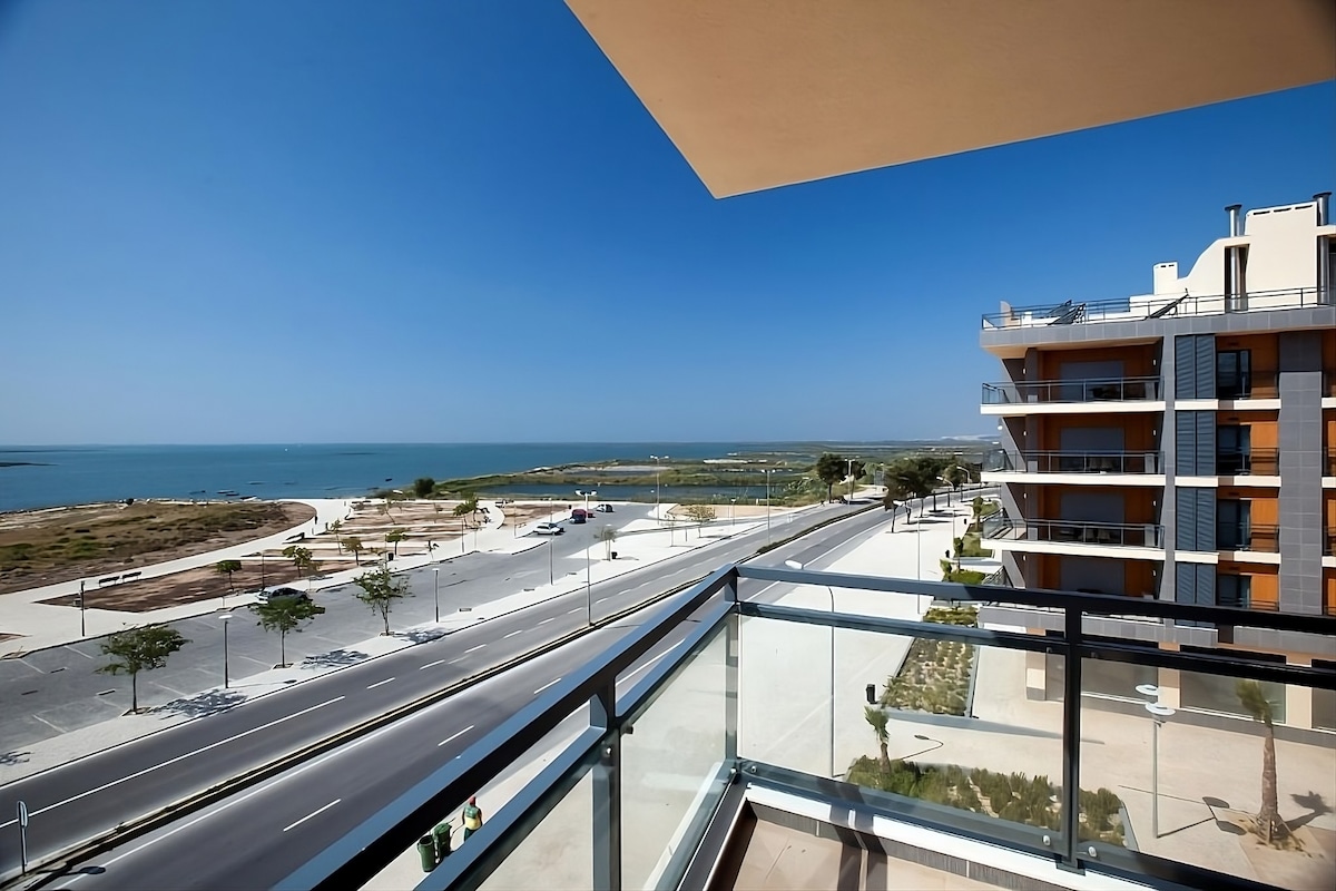 Visit Farol Beach! 2 Large 1BR Units with Kitchen!