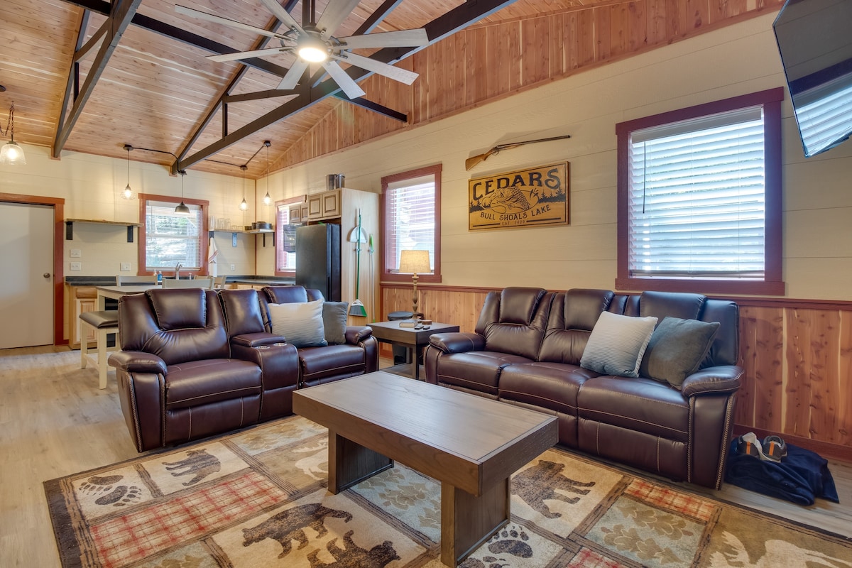 Lakefront Bull Shoals Cabin Rental: Pets Welcome!