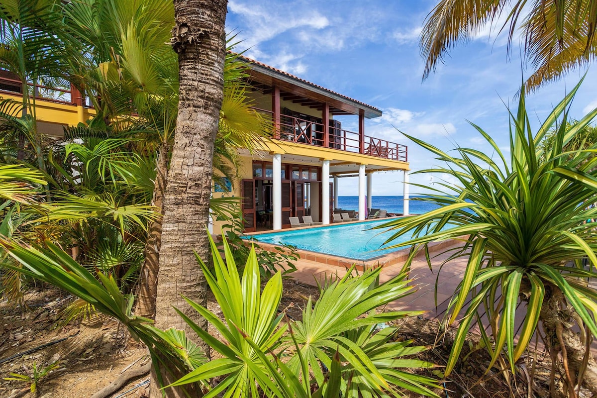 Villa Nex-Ta-Sea with House Reef for Divers