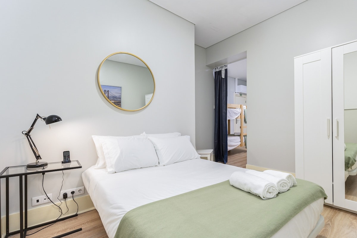 Janelas Verdes 34 - Familiar one bedroom apartment