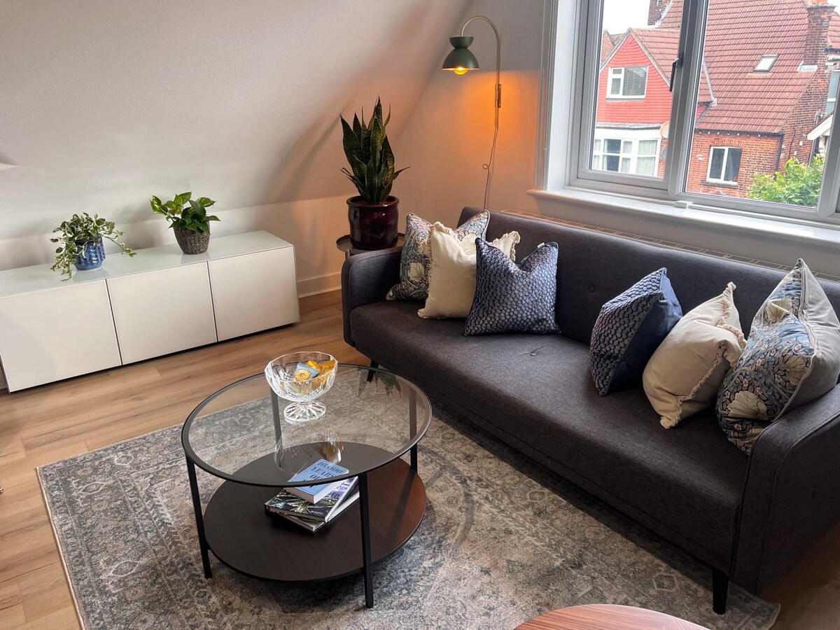 Stylish Apartment in London - Sleeps 4 guests