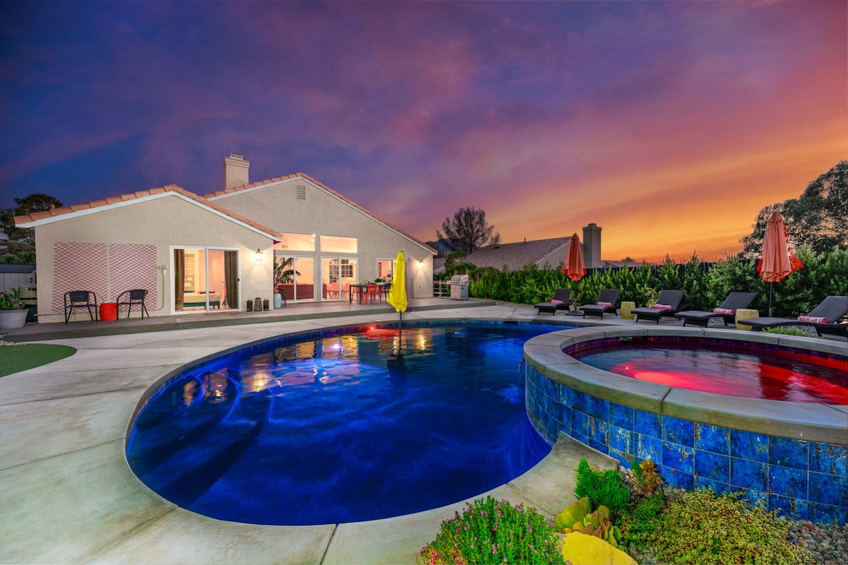 NEW: Saltwater Pool, Hot Tub, Fire-pit, Mini Golf