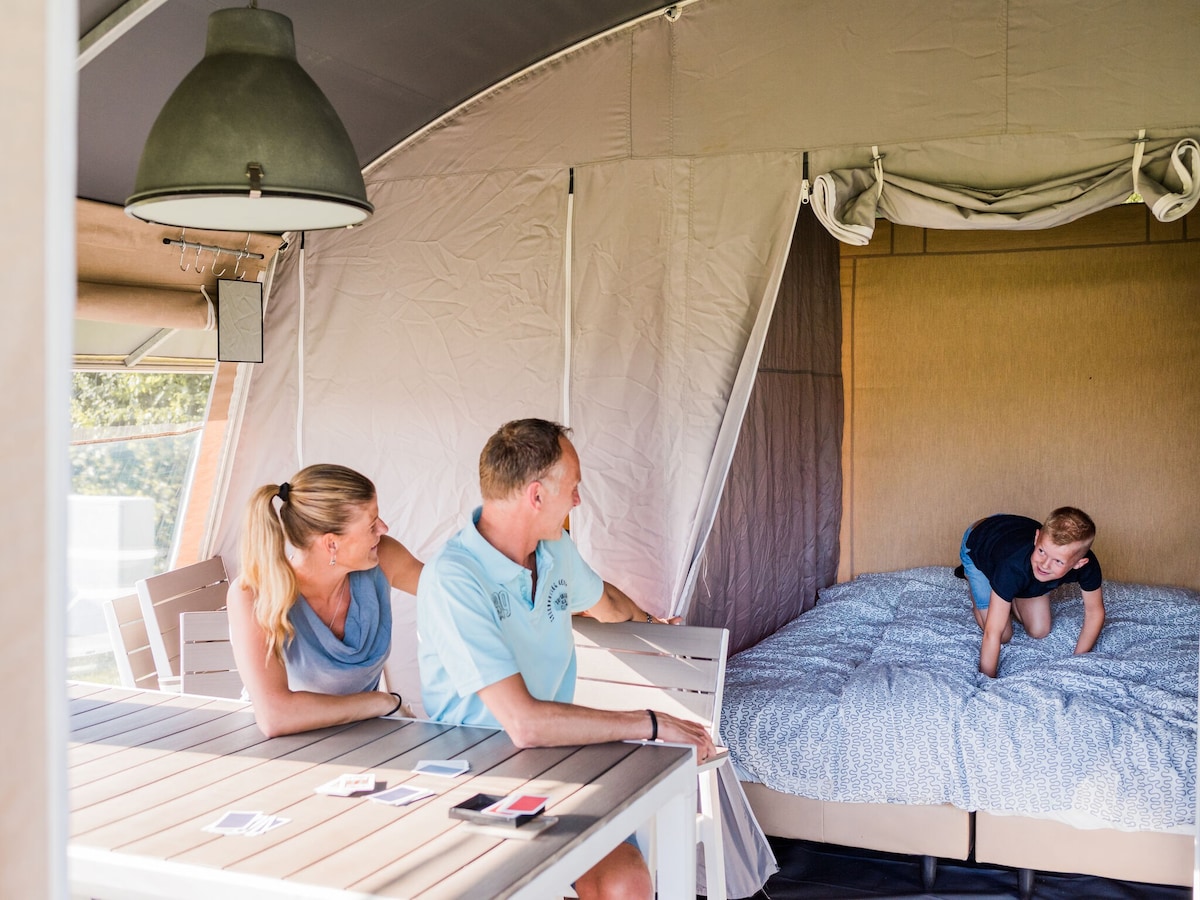 Nice tent lodge on a child-friendly campsite