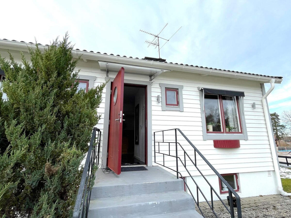 3 person holiday home in mariestad