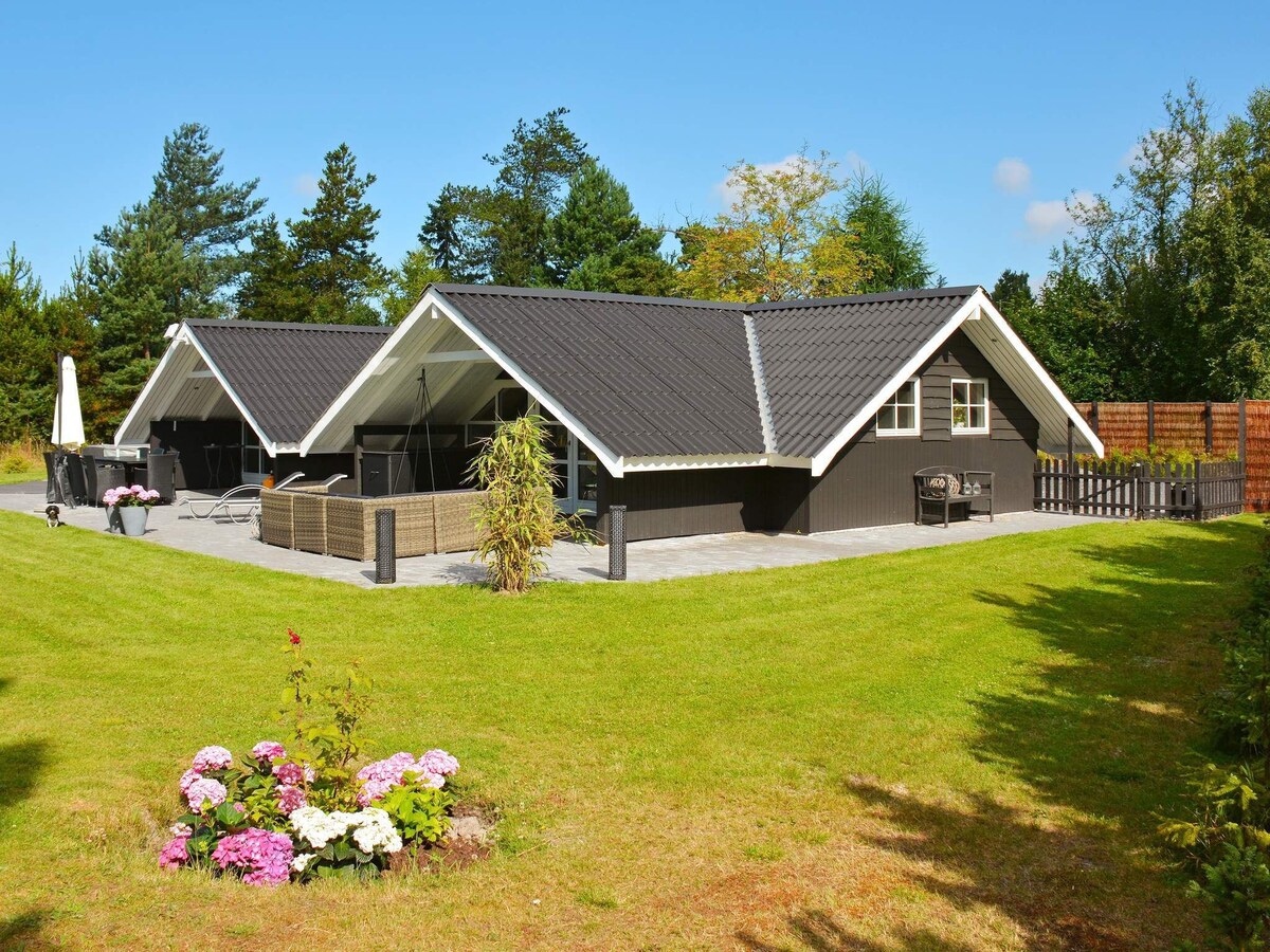 6 person holiday home in væggerløse