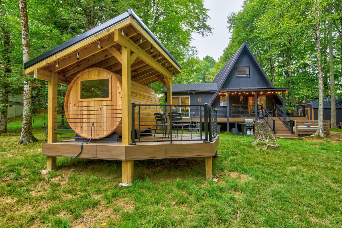 Black Bear Sauna & Plunge - Beech Mountain modern