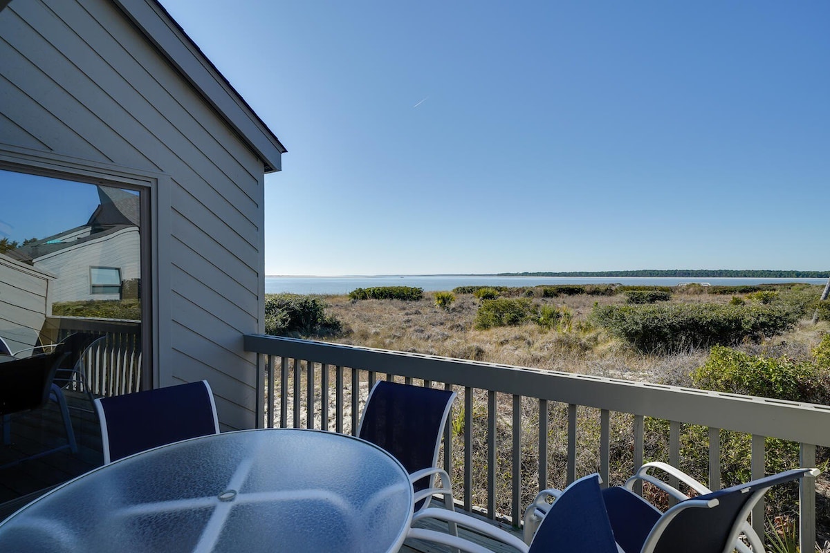 Breathtaking Sunset Views! Steps to the Beach!