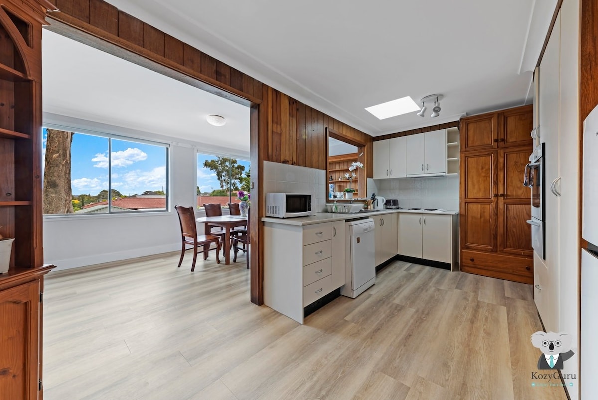 KozyGuru | Blacktown | Peaceful 3B House