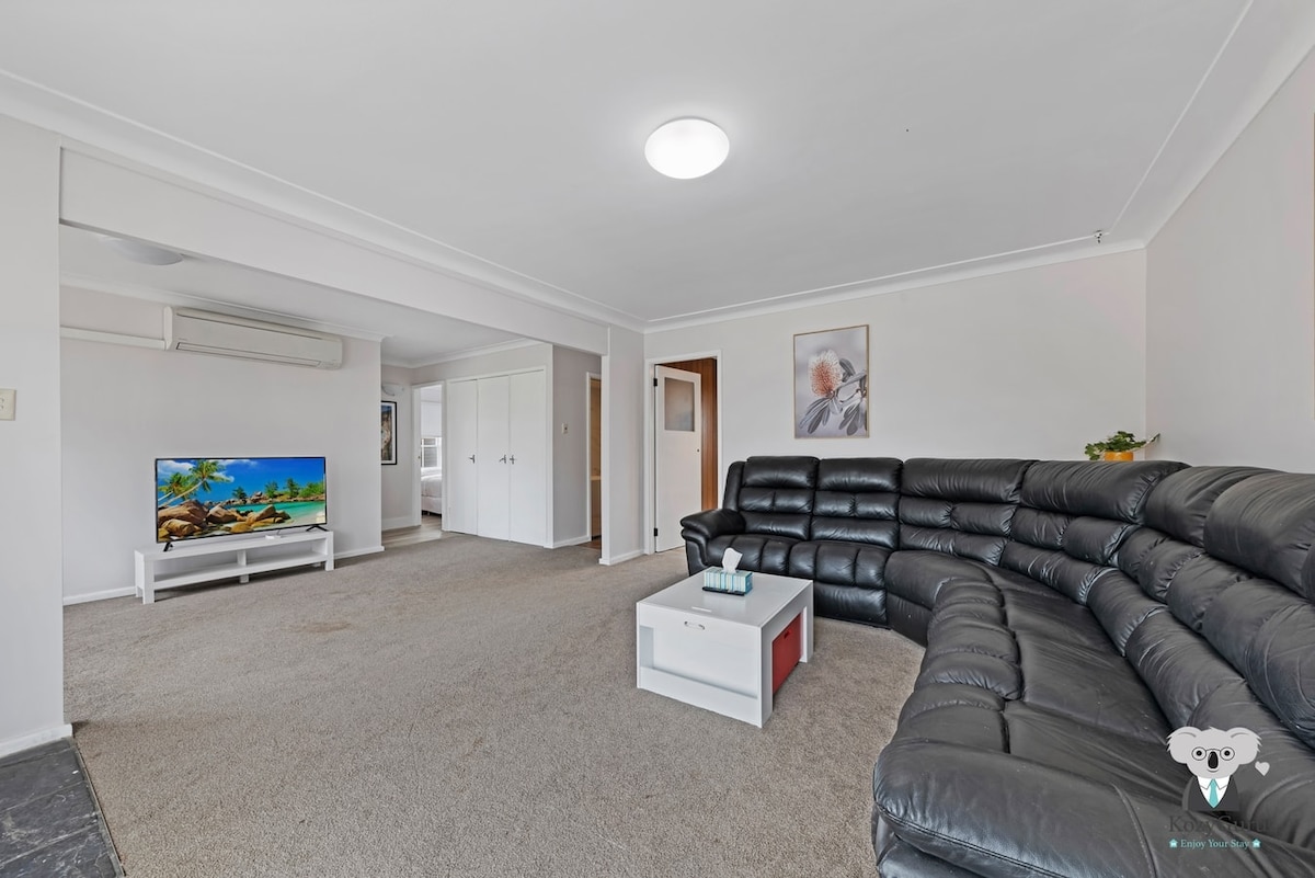 KozyGuru | Blacktown | Peaceful 3B House