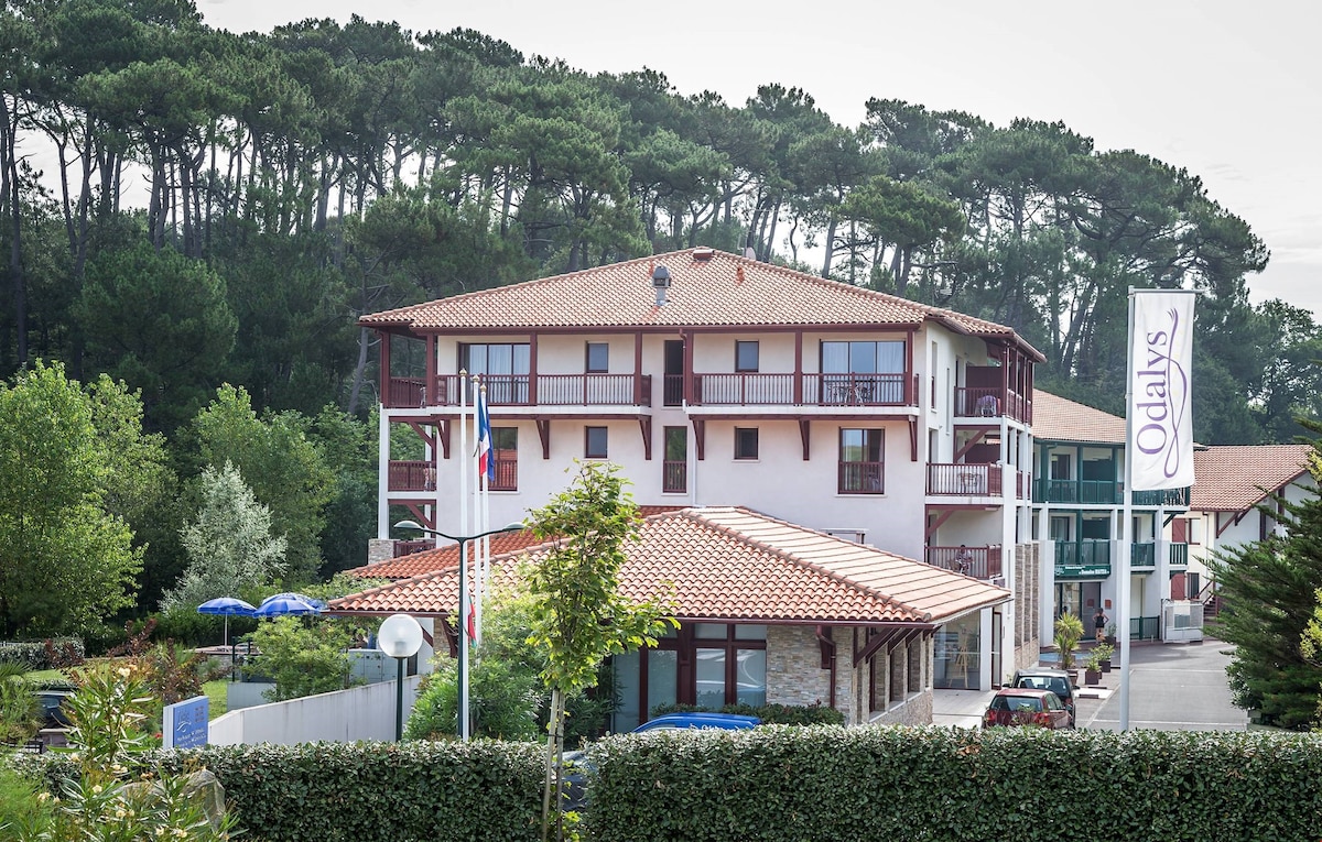 Suite pour 3 avec terrasse | Piscine chauffée