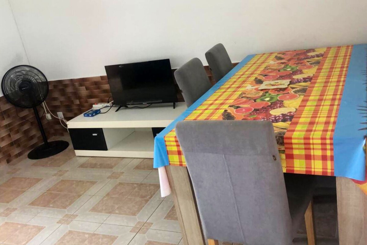 Appartement 1 km away from the beach for 5 ppl.