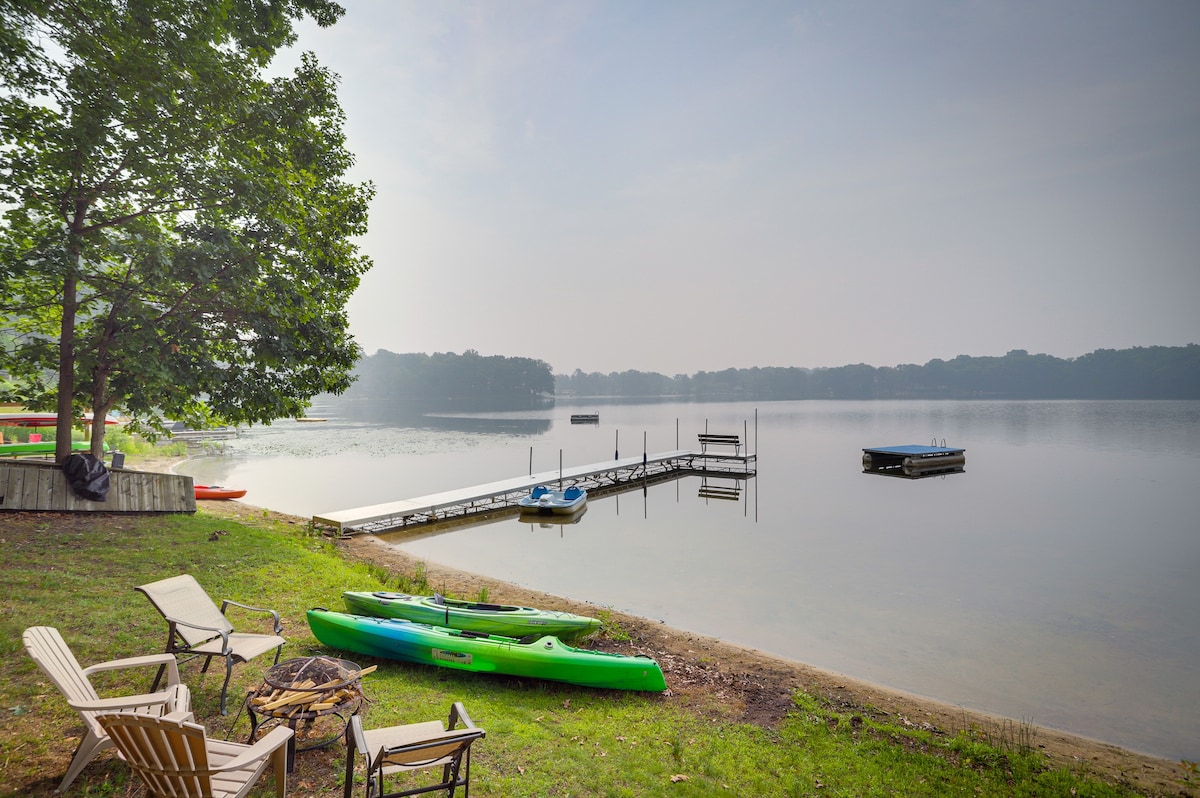 Lakefront Sister Lakes Vacation Rental w/ Dock!