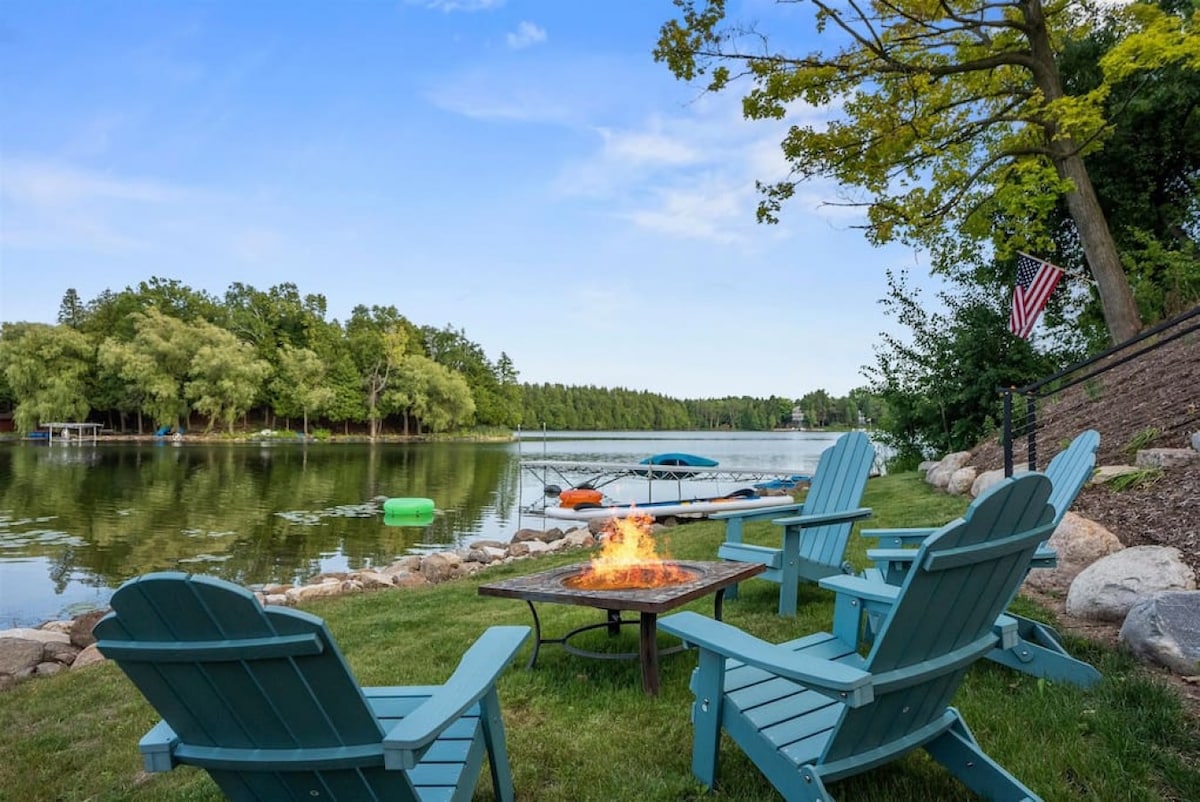 The Shores of Cedar Lake