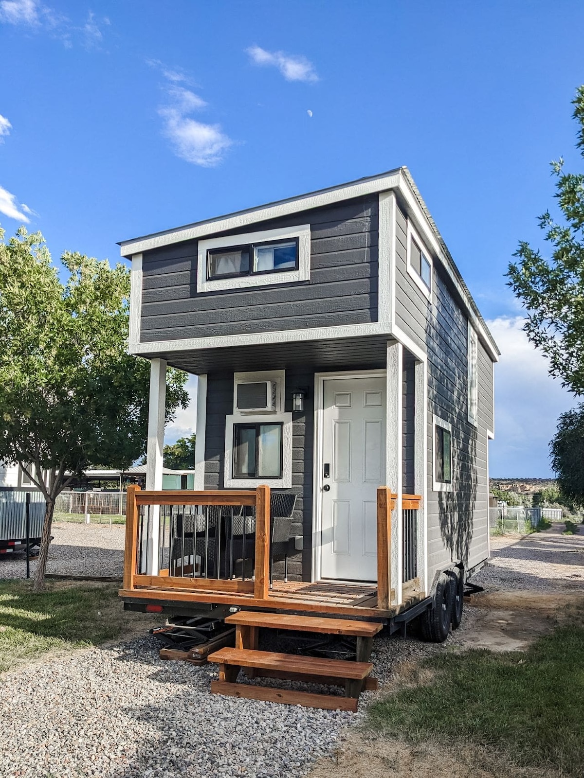 Tiny Home near McGee Park - Vista Retreat