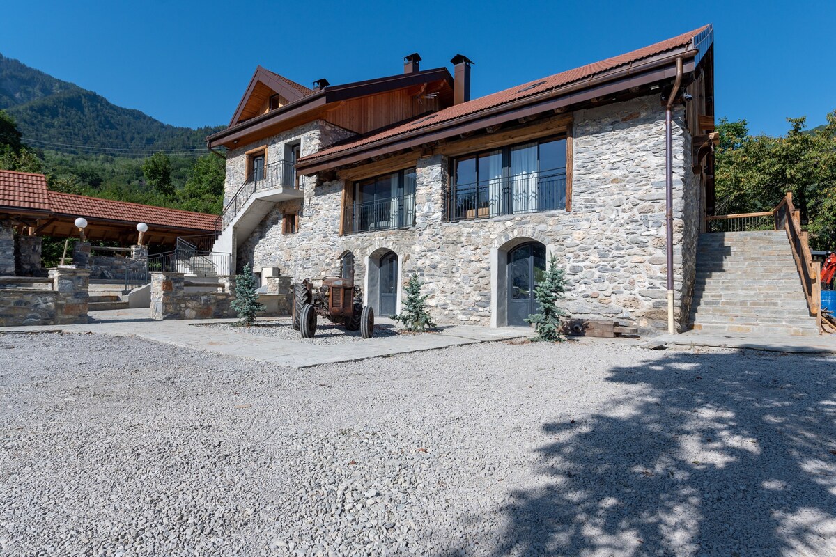 Chalet de L'Epigny -桑拿房和山景度假木屋