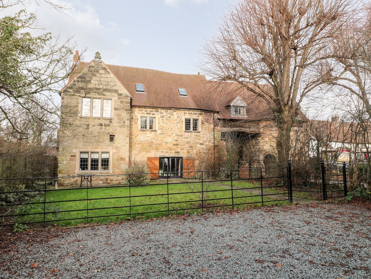 Gatehouse Croft