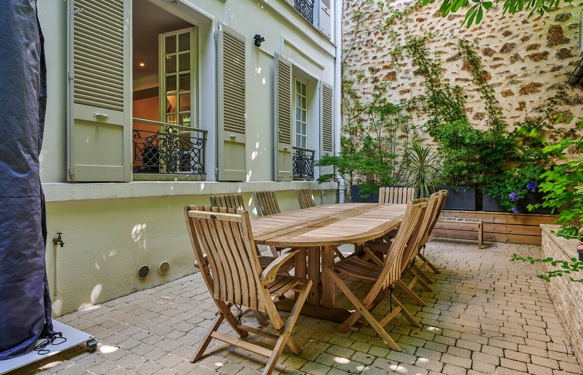 Splendid house in the heart of Asnières near Paris