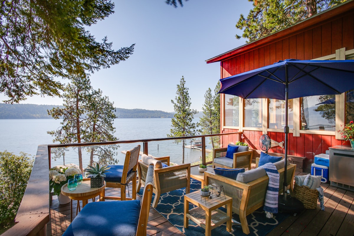 Lakefront Bliss: Coeur d'Alene Cabin w/ Dock!