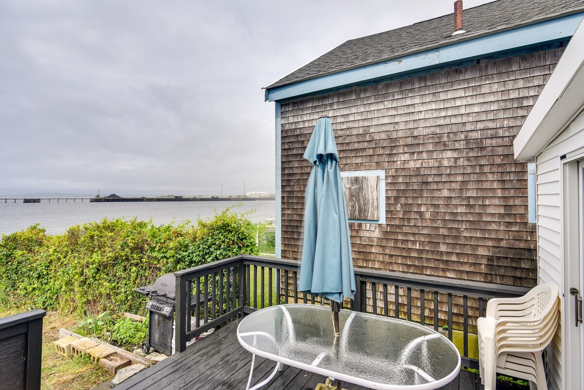 Massachusetts Vacation Rental: 5 Mi to Fall River