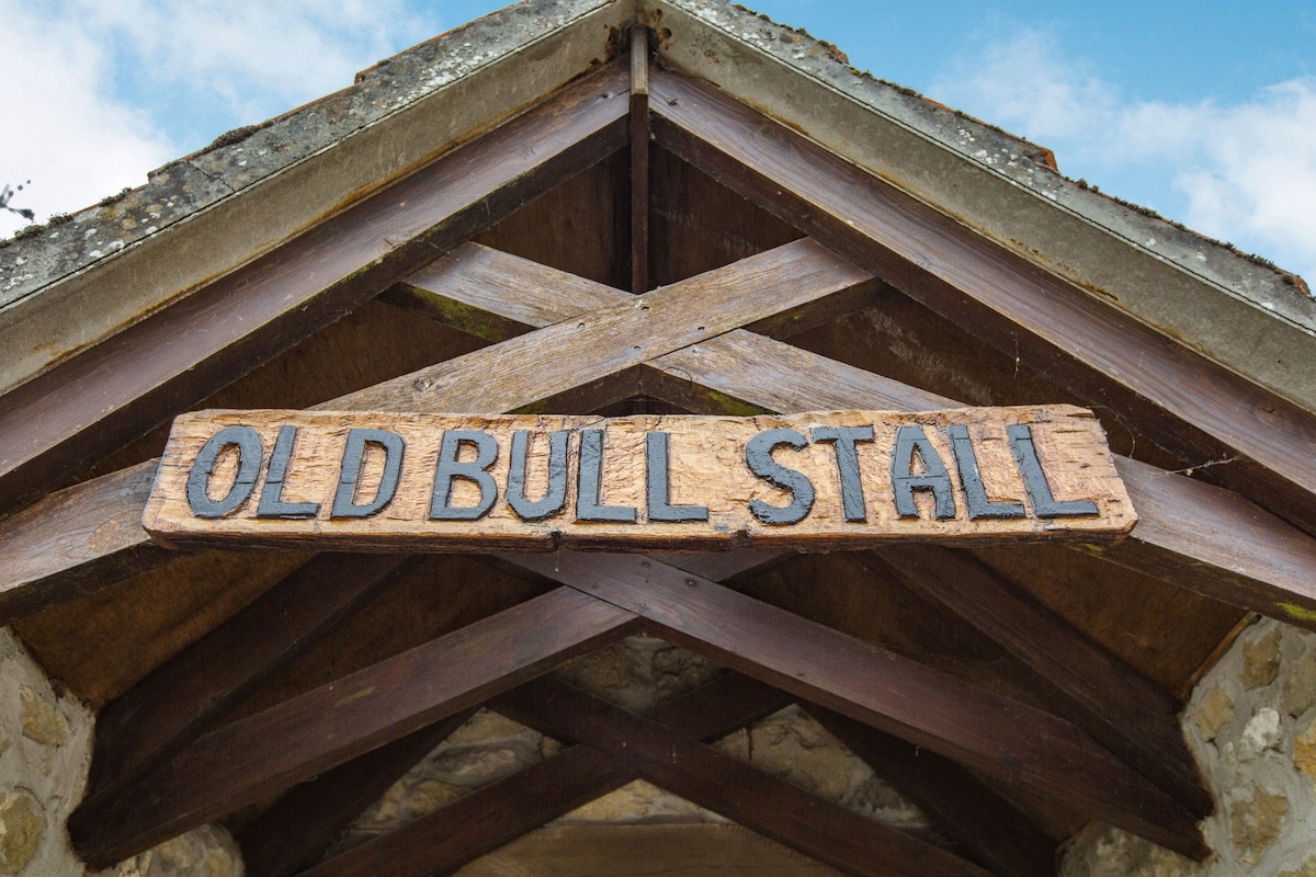 The Old Bull Stall
