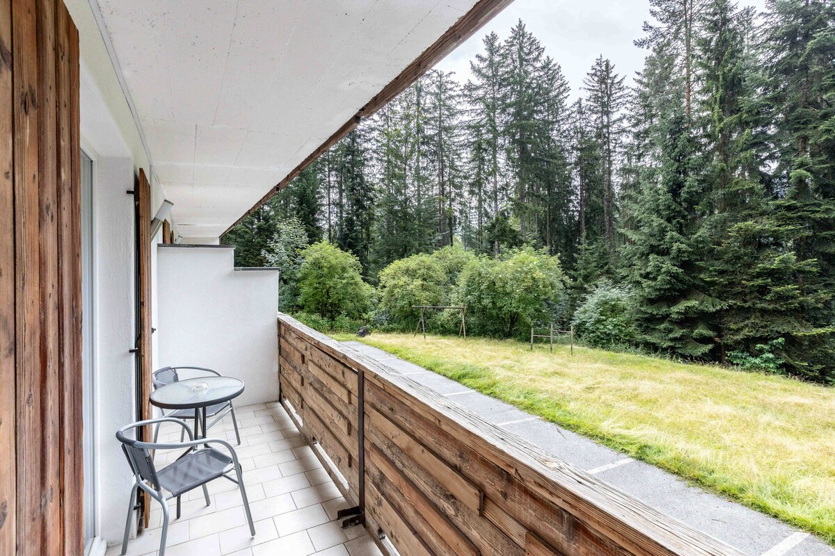 Zimmer 5+Dusche+Balkon mit Waldblick