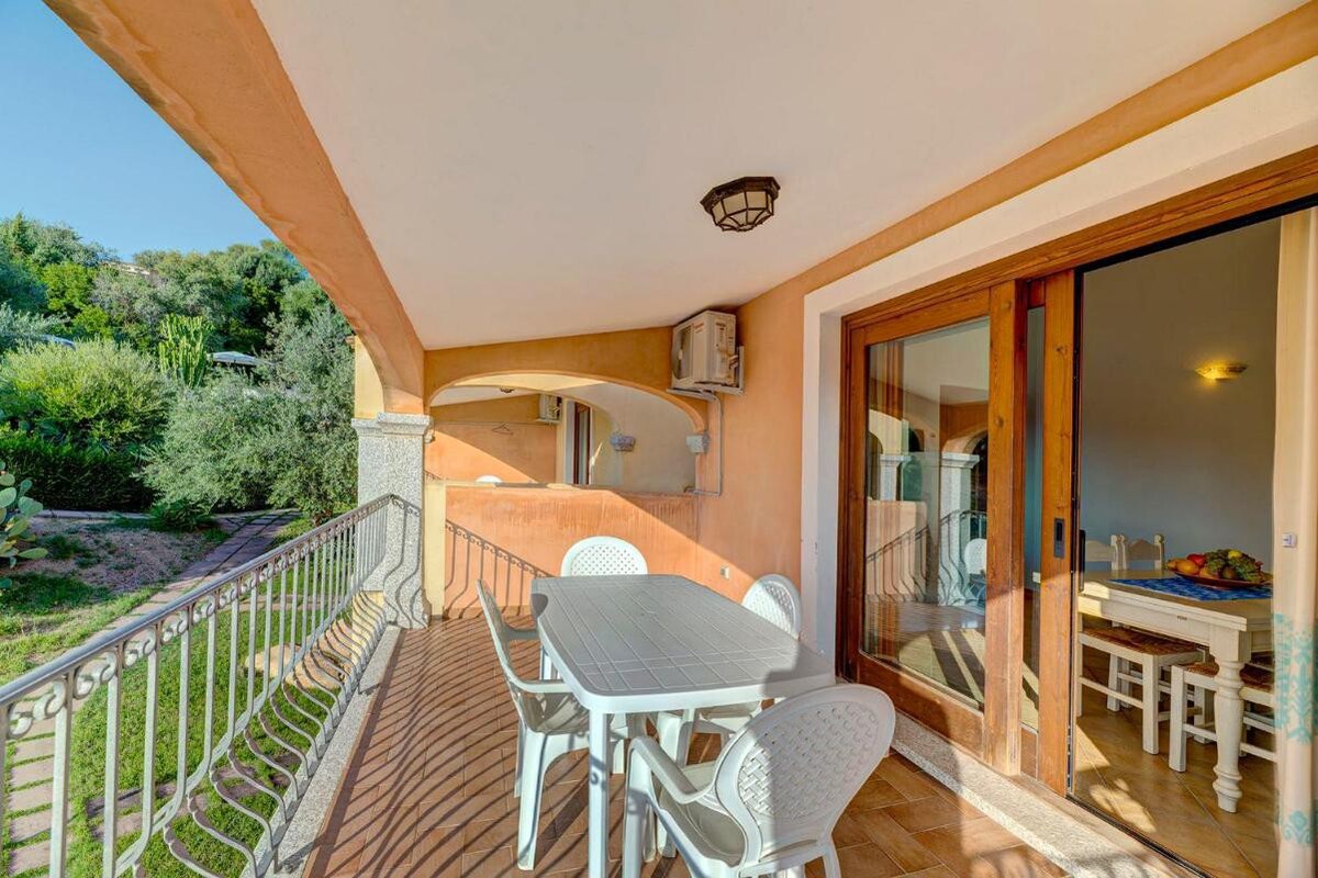 The fantastic Residenza Badus one bedroom sleeps f