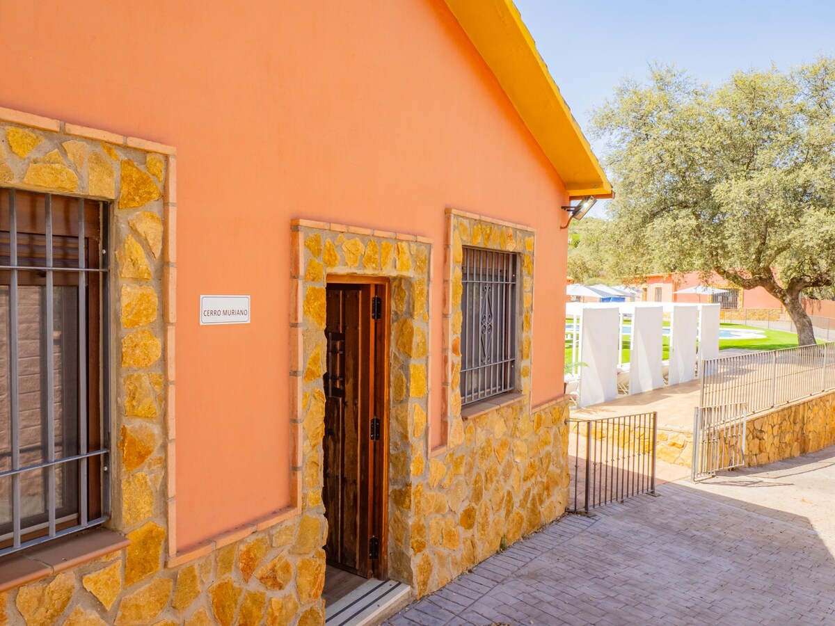 Cubo 's Apto Cerro Muriano Hacienda El Encinar