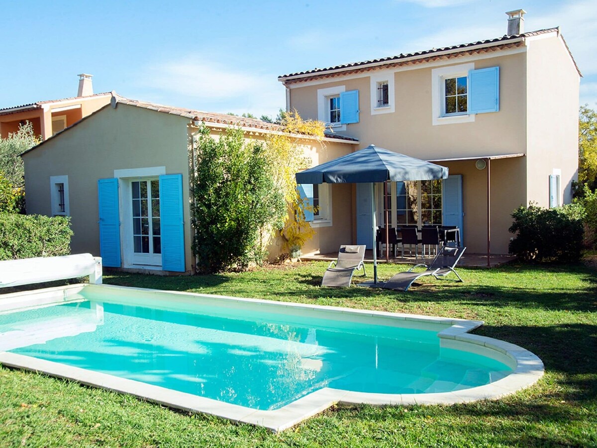 Provencal villa on the Lubéron surroundings