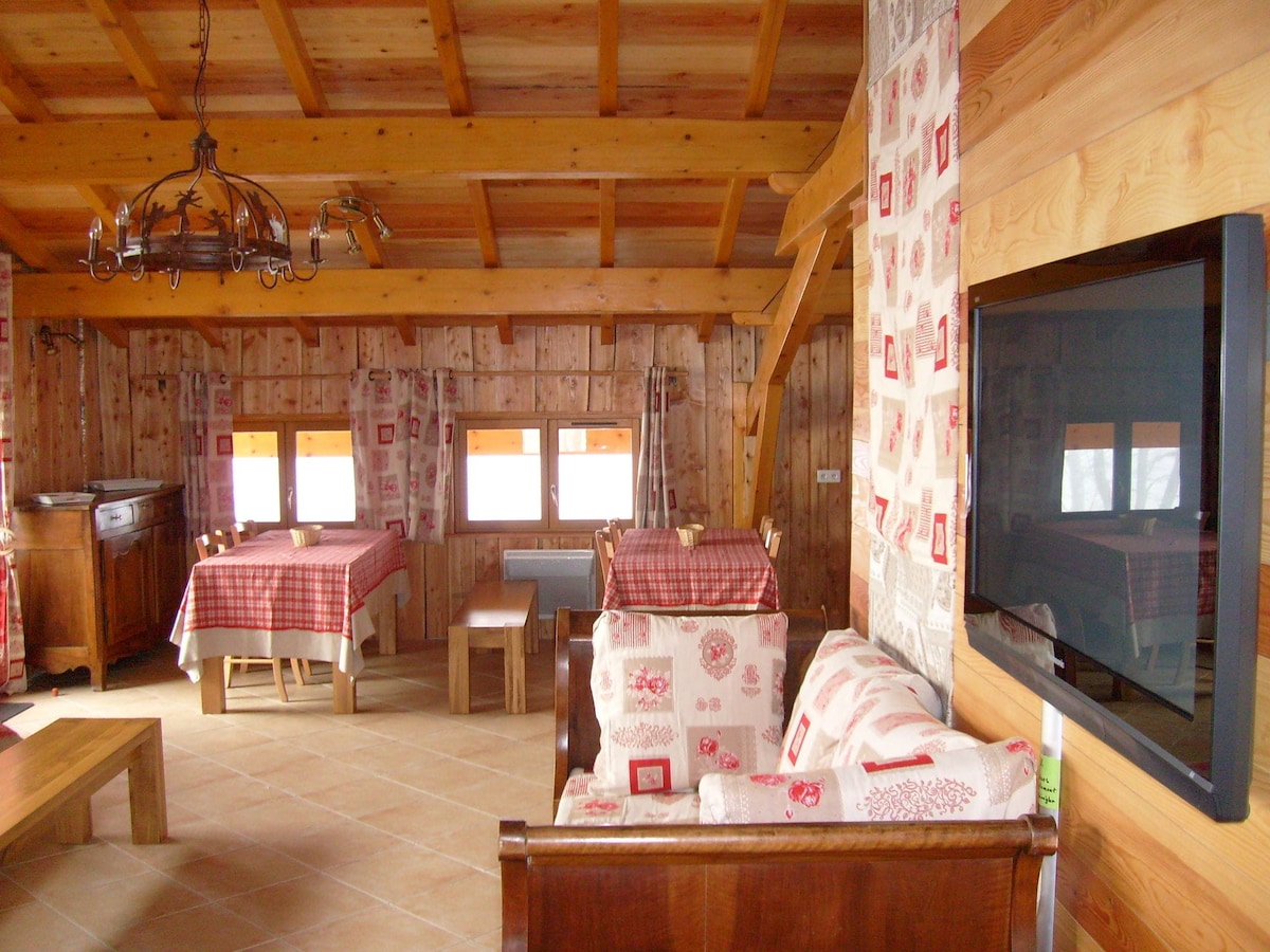 Chalet with Skiing and Horse Riding Nearby
