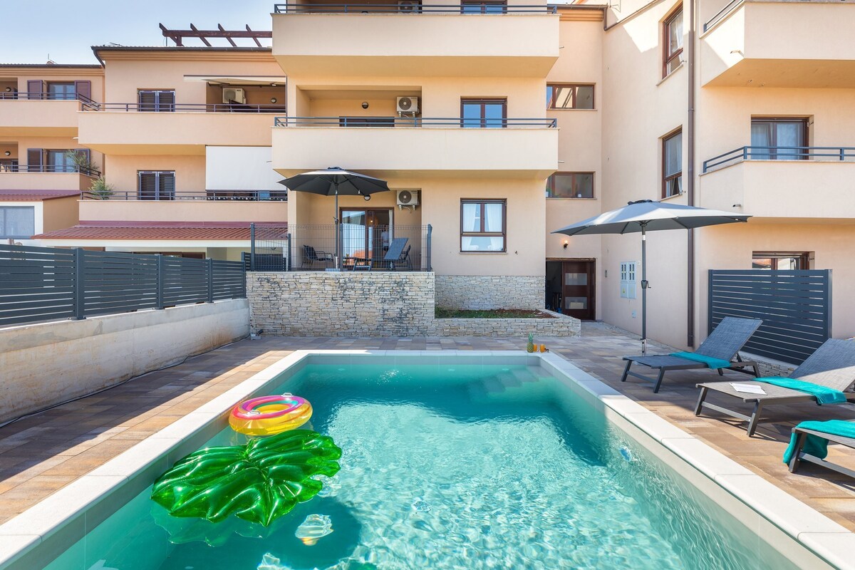 Apartment Bluemare 3 - Shared Pool, Terrace