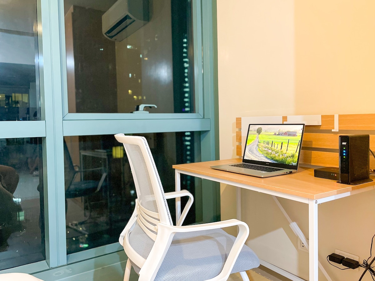 Deluxe 1BR - BGC Uptown - Netflix, Pool #ournw25b