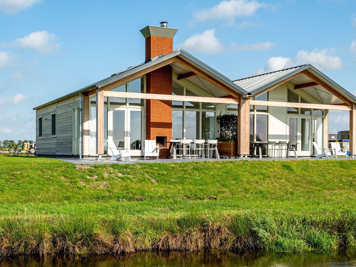 Holiday home with an unobstructed view