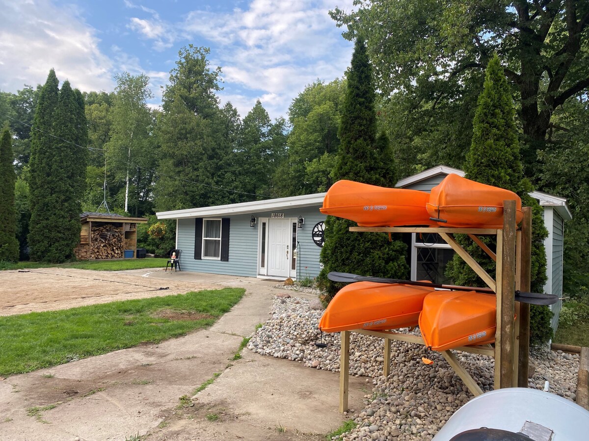 The Beaver Den on the Chippewa River