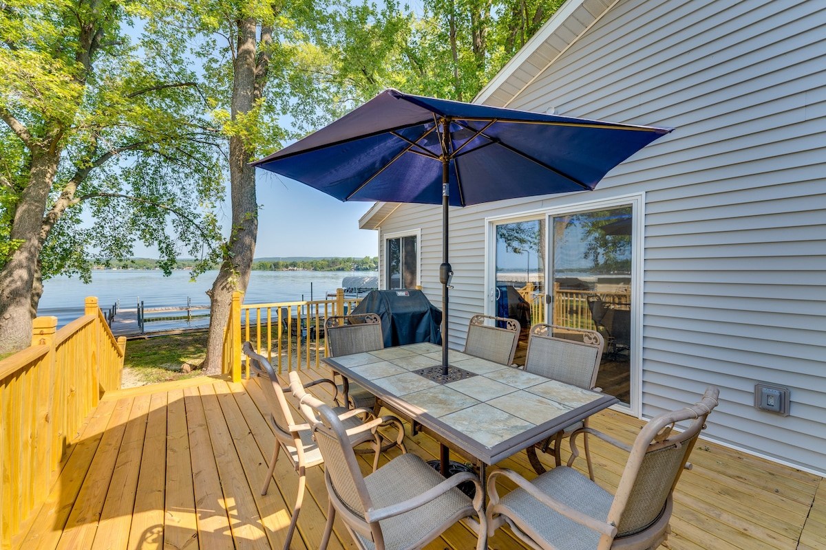 Waterfront Lodi Vacation Rental on Lake Wisconsin!