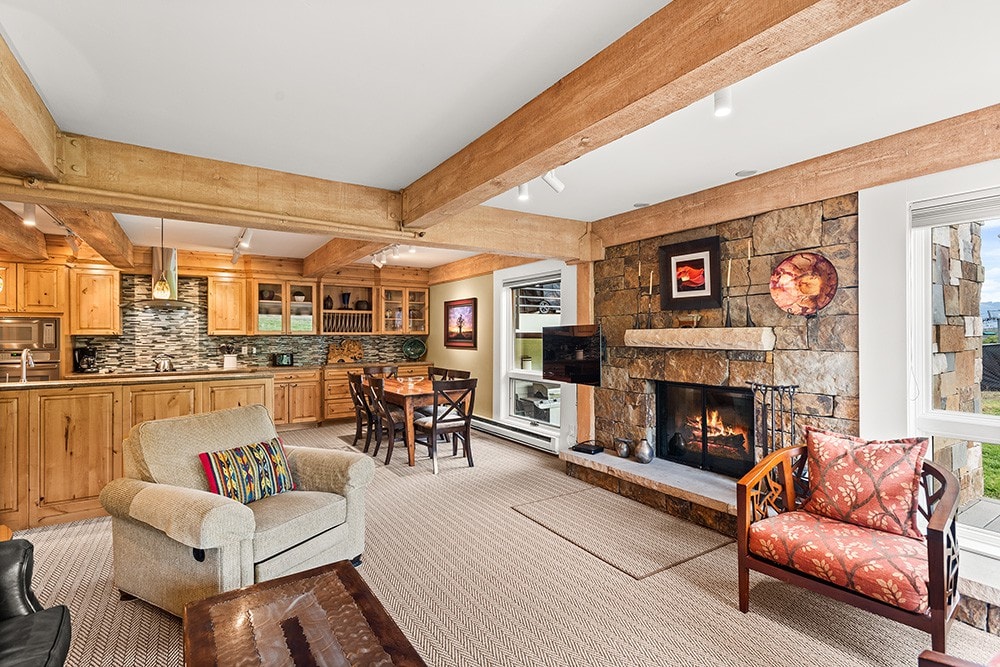 Enclave 102 | Ski-In/Ski-Out Condo in Snowmass