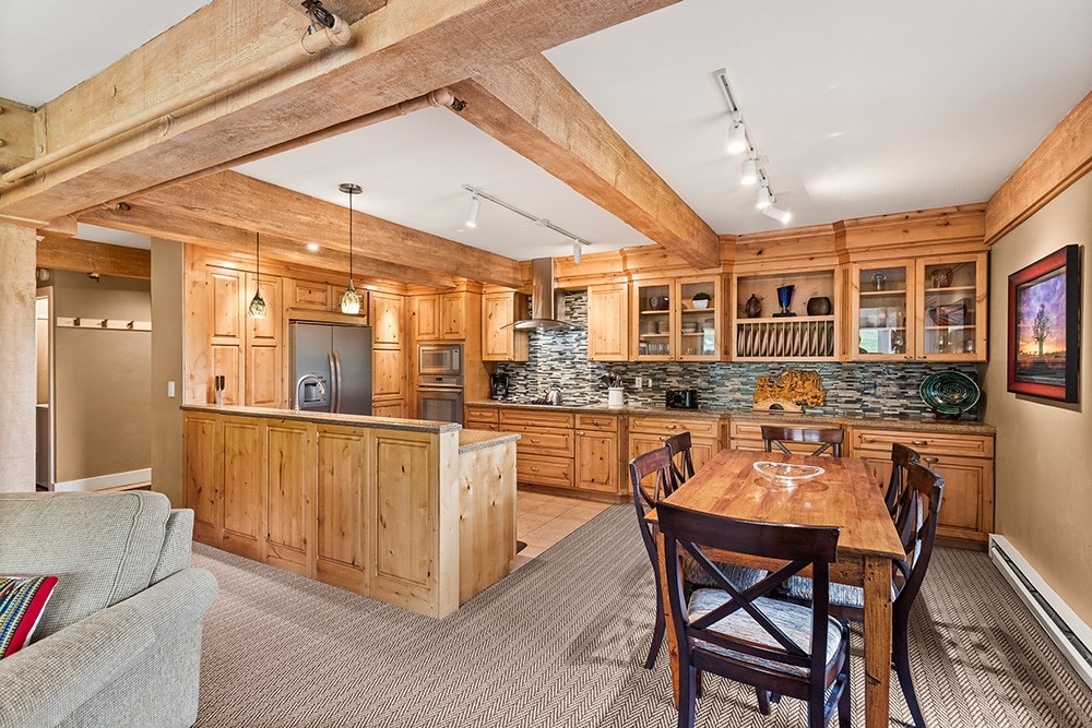 Enclave 102 | Ski-In/Ski-Out Condo in Snowmass