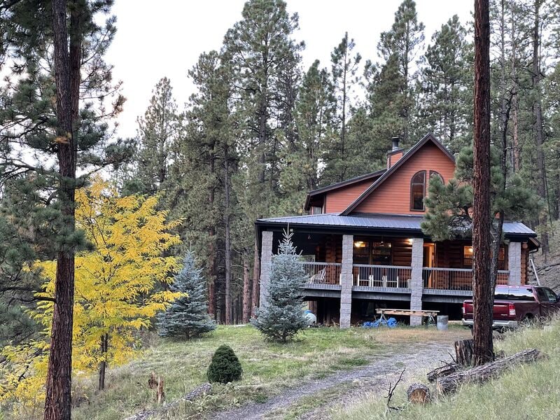 The Wildflower Cabin in Greer