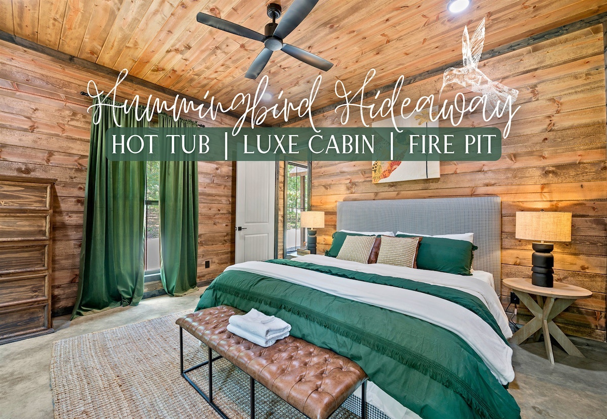 Hot Tub | Game Room | Firepit | Luxe Cabin
