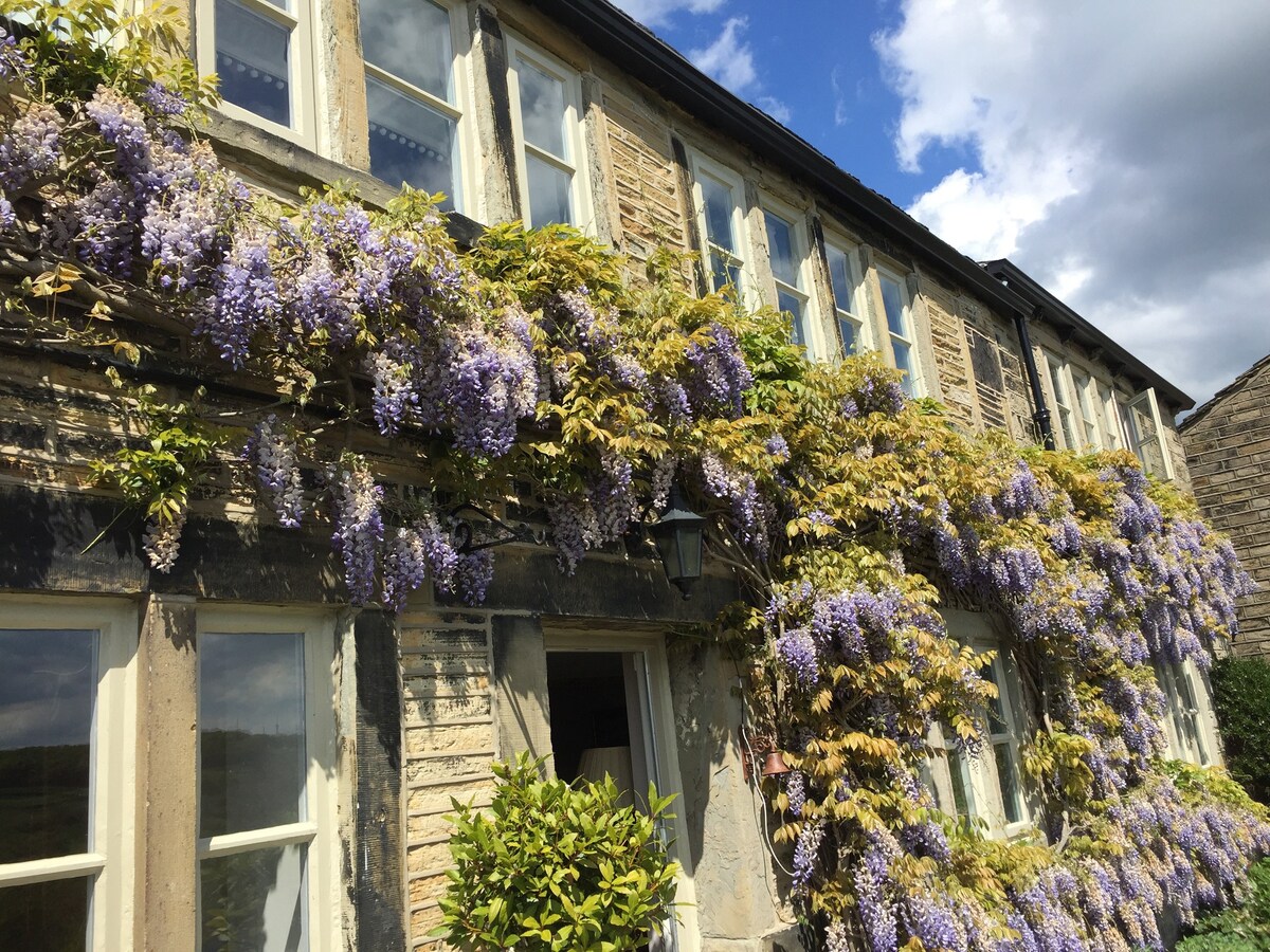 Woodlea Cottage