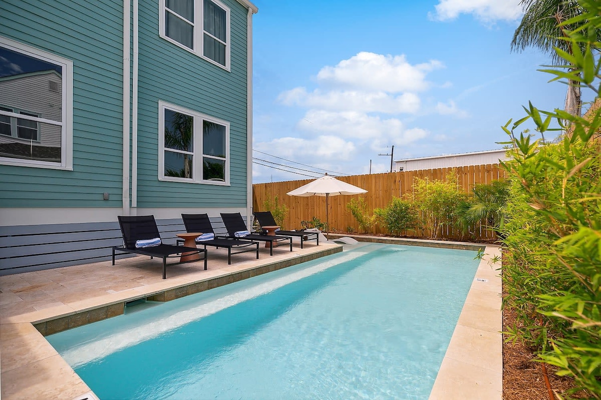 Tropical Escape w/Heated Pool+PKG near JazzFest,FQ