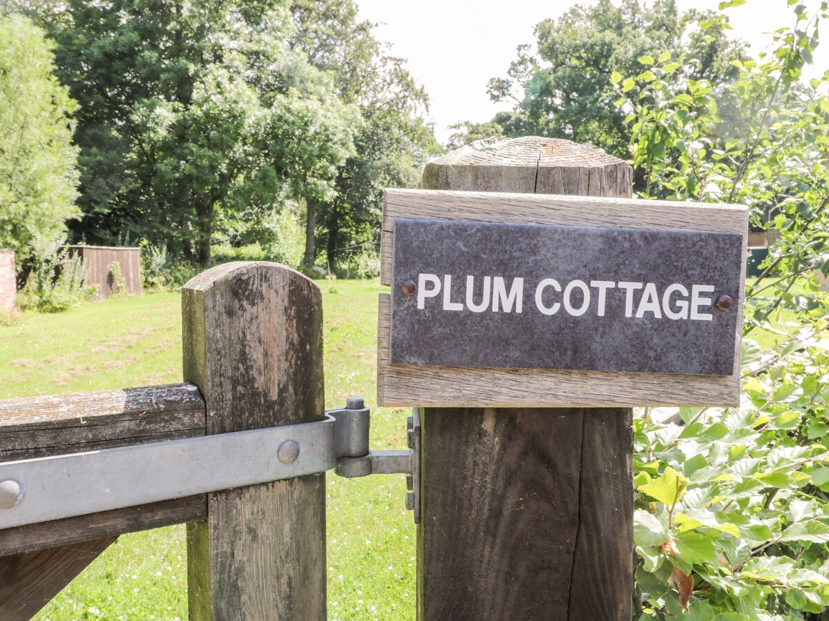 Plum Cottage