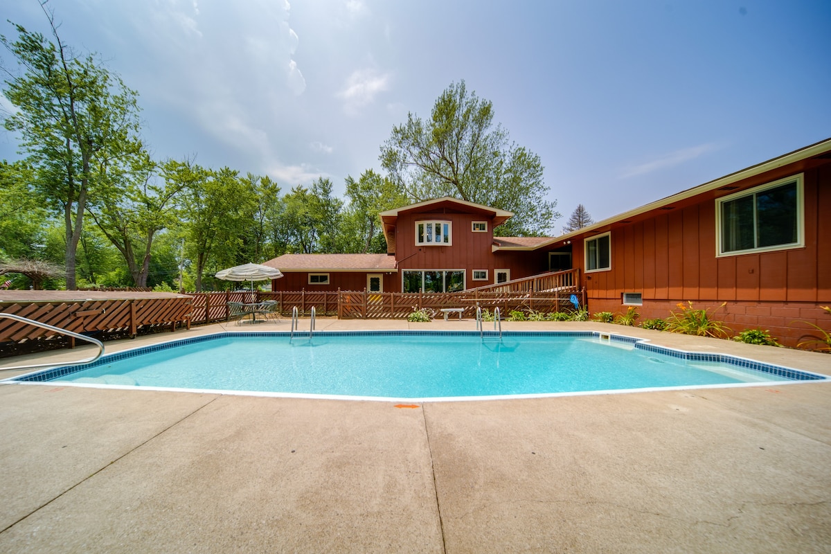 Lake Erie Getaway with Private Pool & Yard!