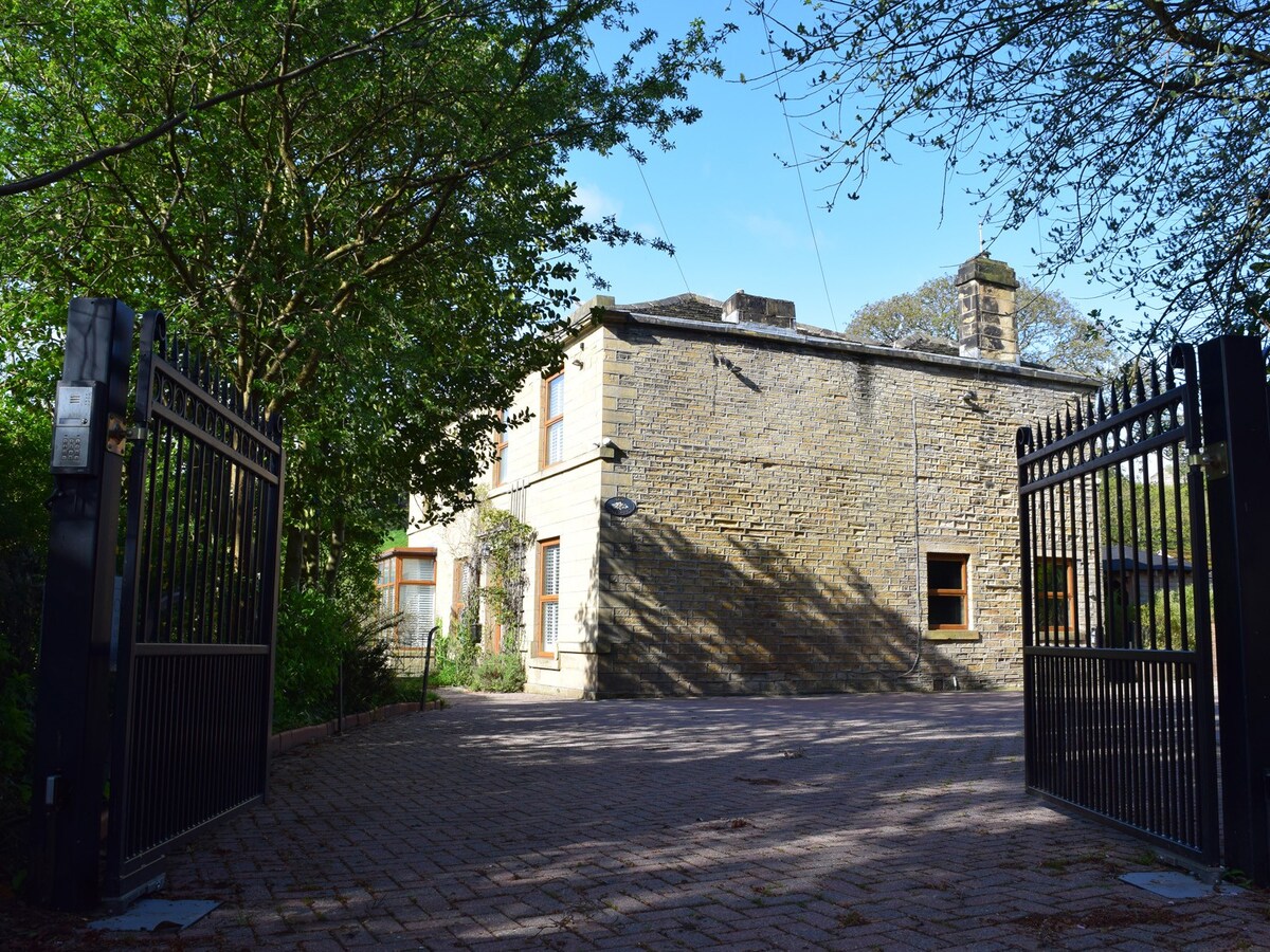 The Old Post Office at Holmfirth