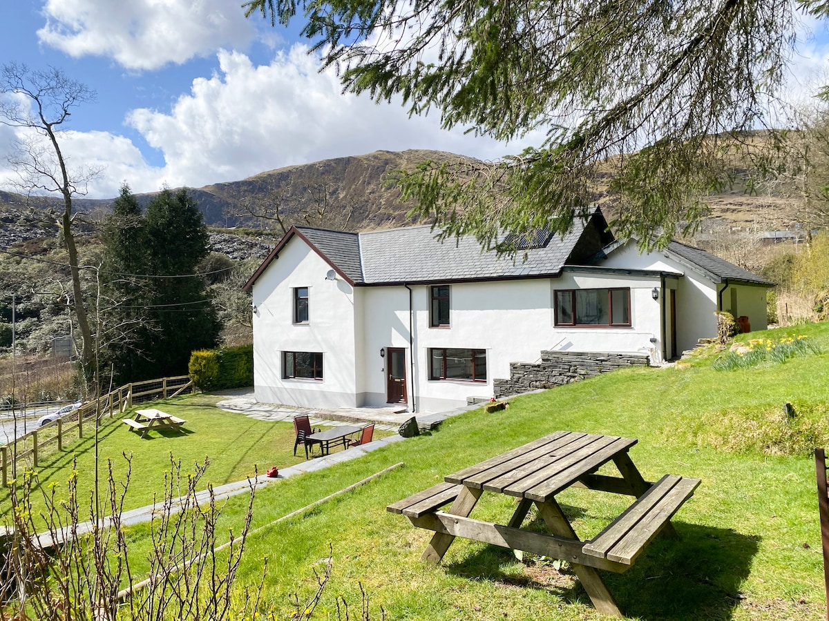 Stiniog Lodge