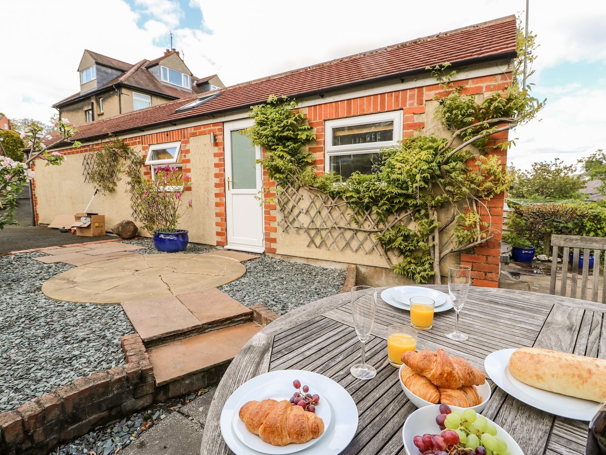 Garden Cottage